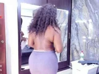 Cute Laurasaenz01 wants you to fuck her body now laurasaenz01 from CamSoda