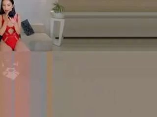 luciemartin from CamSoda