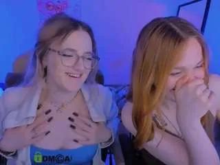 luna-berryy from CamSoda