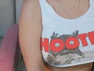 Masturbate to Manelyk22, she wants to masturbate for you manelyk22 from CamSoda