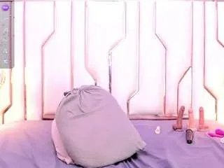 miawestt from CamSoda