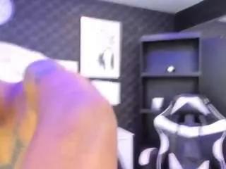 Discover 23 years old rave-connor from CamSoda rave-connor from CamSoda