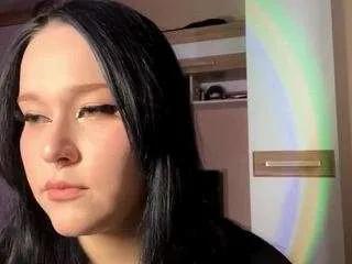 Discover sweet slut Savannahwilson savannahwilson from CamSoda