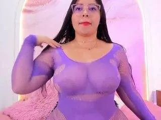 Offline sofii-lopezz on CamSoda