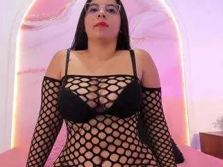 Offline sofii-lopezz on CamSoda