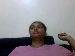 thecharmsexy from CamSoda