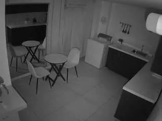 Offline voyeurcam-jb-kitchen-1 on CamSoda