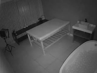 Offline voyeurcam-jb-office-2 on CamSoda