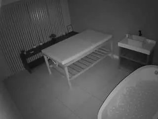 Offline voyeurcam-jb-office-2 on CamSoda