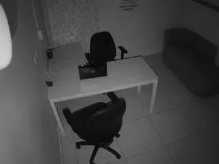 Offline voyeurcam-jb-room-1 on CamSoda