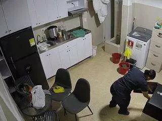 Offline voyeurcam-jb-room-1 on CamSoda