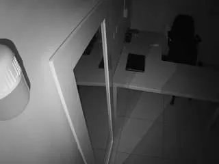 Offline voyeurcam-jb-room-1 on CamSoda