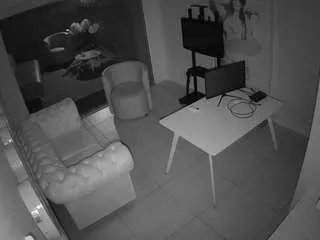 Offline voyeurcam-jb-xfollow on CamSoda