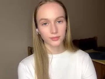 Discover 18 years old antionettepulgarin from Chaturbate antionettepulgarin from Chaturbate