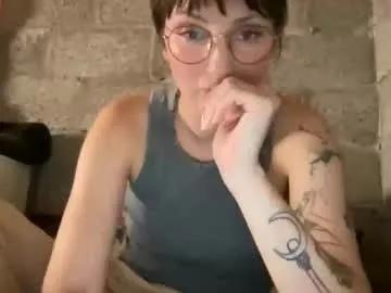bobwig4 from Chaturbate