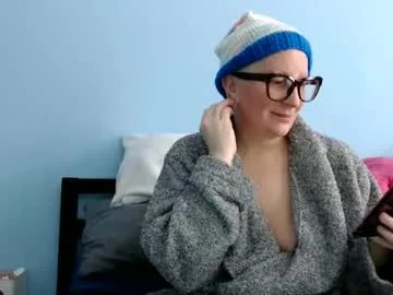 chelseasentra1 from Chaturbate