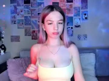 Watch Chaturbate's Cortneycane69 cortneycane69 from Chaturbate