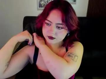 Try sweet model Crimson_tati crimson_tati from Chaturbate