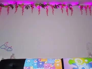 Discover Daphnemadison, she wants to masturbate for you daphnemadison from Chaturbate