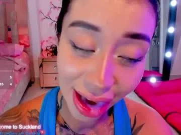 Try Hilary_jones_22, she wants to masturbate for you hilary_jones_22 from Chaturbate
