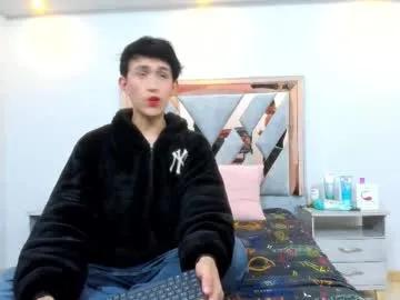 hoot_booys_ from Chaturbate
