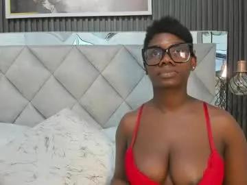 huddah_cam from Chaturbate