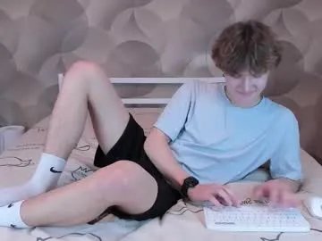 ian_flor from Chaturbate