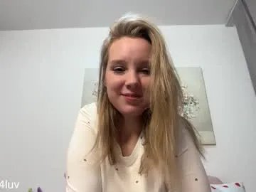 Explore L1n4luv, she wants to masturbate for you l1n4luv from Chaturbate