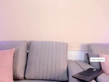 Masturbate to 19 years old lilily_lv from Chaturbate lilily_lv from Chaturbate