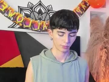 maiky_cooper from Chaturbate