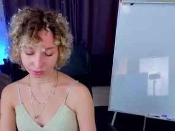 Masturbate to slutty stripper Marywahlberg marywahlberg from Chaturbate