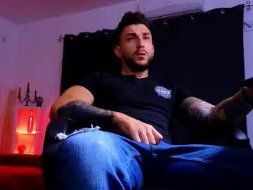 mightyaaron from Chaturbate