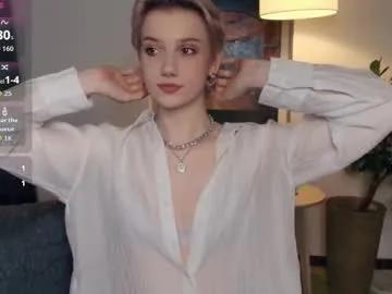 nakishacroshaw from Chaturbate