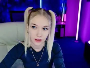 Slutty Naomihita wants you to fuck her body now naomihita from Chaturbate