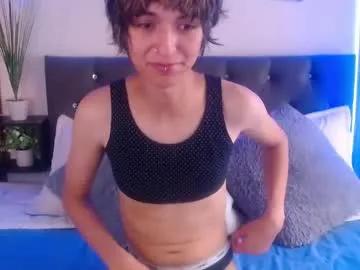 Discover Noellee__, zie wants to masturbate for you noellee__ from Chaturbate