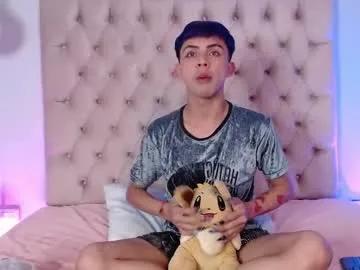 princeapolo_anki from Chaturbate