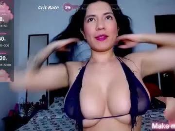 sky_krysta from Chaturbate