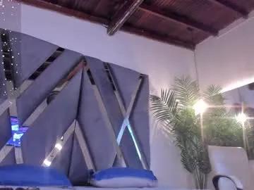 strong_girl_ from Chaturbate