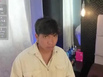 thiago_kozak from Chaturbate