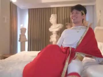 Slutty Tommyjoyer wants you to fuck his body now tommyjoyer from Chaturbate