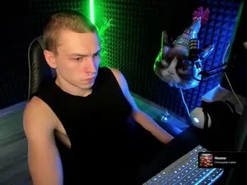 yoi_aji from Chaturbate