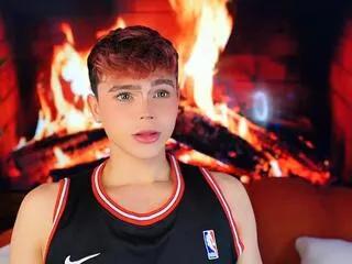 emiliano_sanchez from Flirt4Free