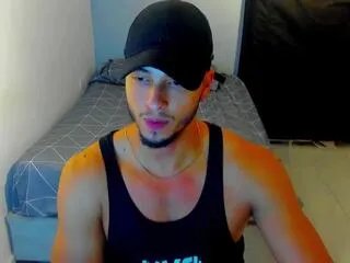 kris_khalifa from Flirt4Free