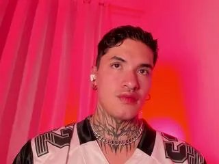 luke_evanns from Flirt4Free