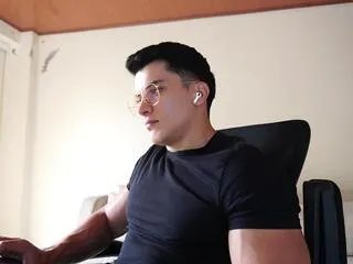 maximo_de_la_vega from Flirt4Free