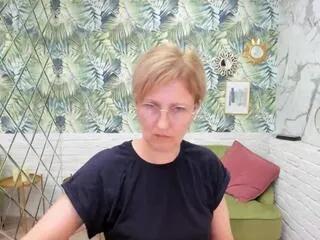 Watch Paris_beautiful, she wants to masturbate for you paris_beautiful from Flirt4Free
