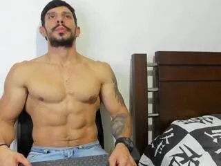 robert_hunk from Flirt4Free