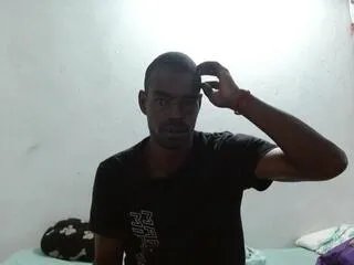 tairon_tuck from Flirt4Free