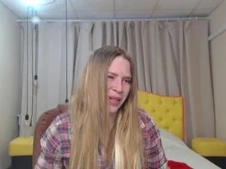 Try Flirt4Free's Tessa_daybreak tessa_daybreak from Flirt4Free