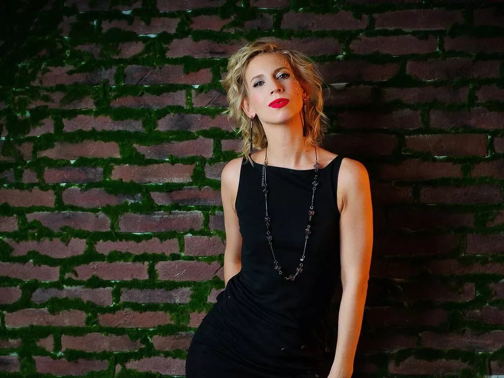 AdrianStone from LiveJasmin